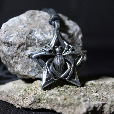 Амулет Totem 34 Паук